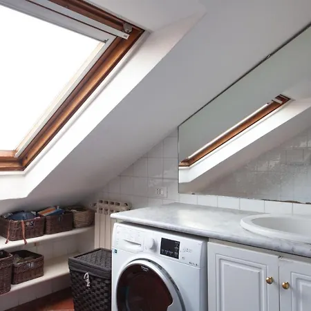 Porta Romana Apartment